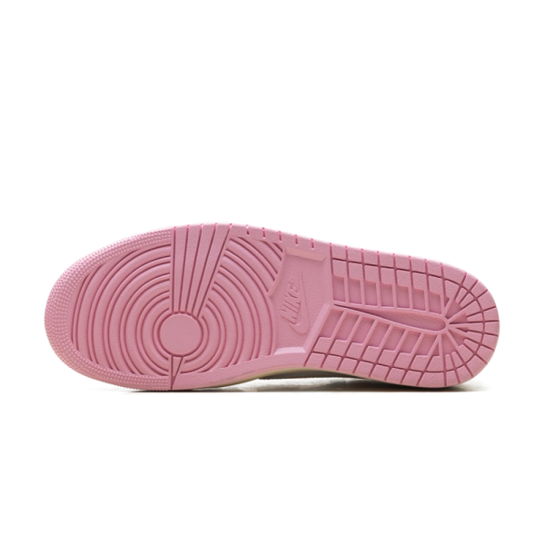 Jordan 1 Low OG Travis Scott Shy Pink A05 Jordan 1 Low OG Travis Scott Shy Pink A05